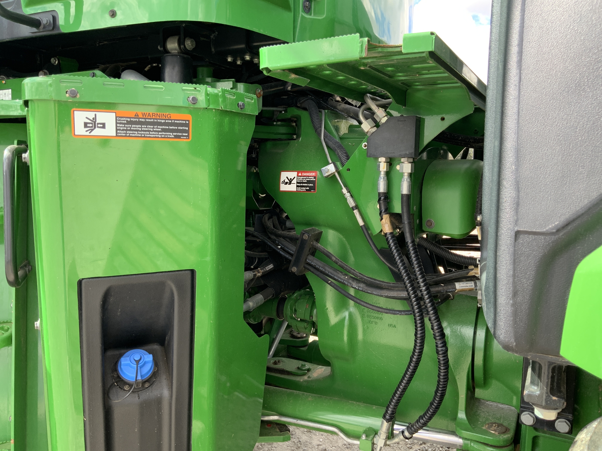 2018 John Deere 9620RX Image 32