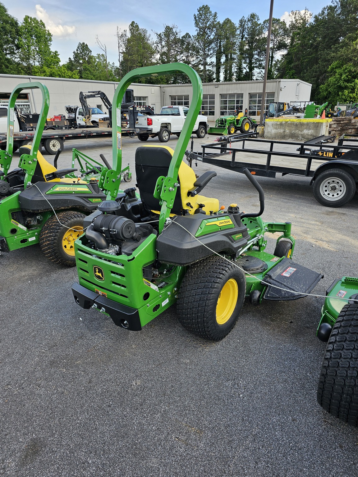 2023 John Deere Z950M Image 4