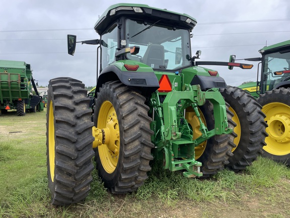 2023 John Deere 8R 340 Photo 3