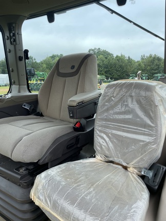 2023 John Deere 8R 340 Photo 2