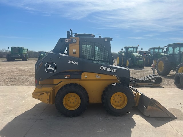 2021 John Deere 330G Image 7