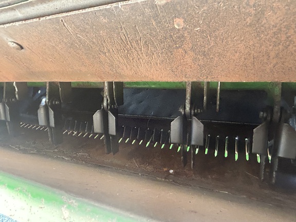 Used 2012 John Deere S690 Combines at Horizon Ag & Turf in Falher, AB - Photo7