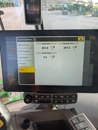 Photo of 2024 John Deere S780