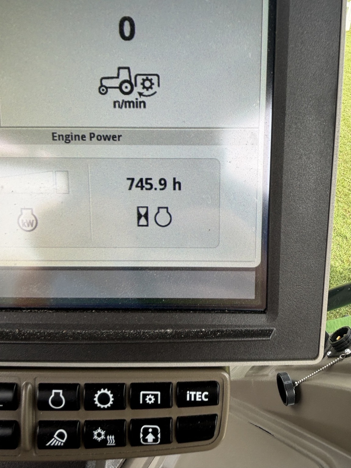 2023 John Deere 8R 370 Image 9