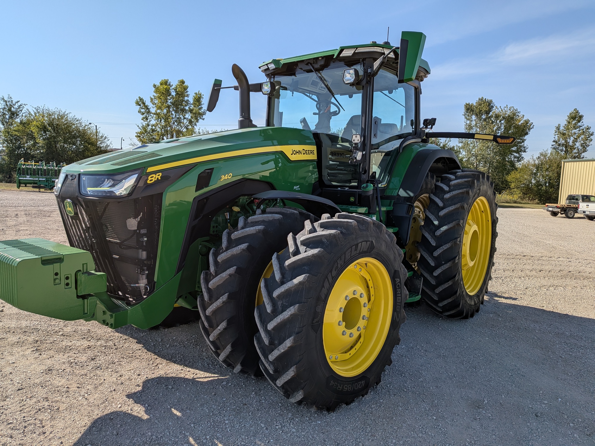  2024 John Deere 8R 340 at Heritage Tractor in Galesburg, IL