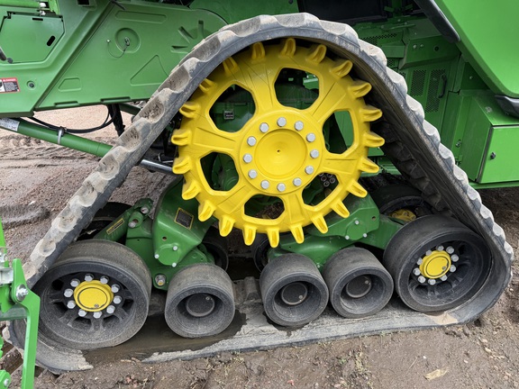 2024 John Deere X9 1100 - Photo16