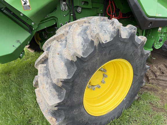 2024 John Deere X9 1100 - Photo18