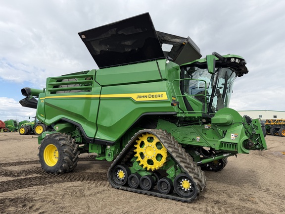  John Deere X9 1100