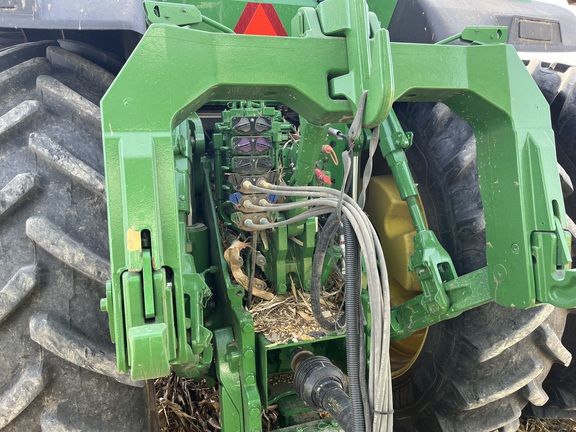 2023 John Deere 8R 340 Picture 21 2023 John Deere 8R 340-21