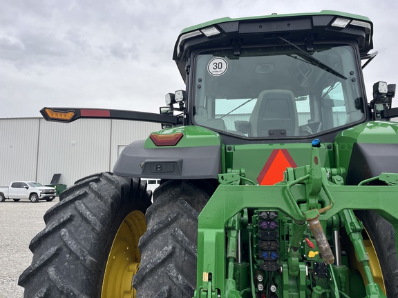 2023 John Deere 8R 340 Picture 7 2023 John Deere 8R 340-7