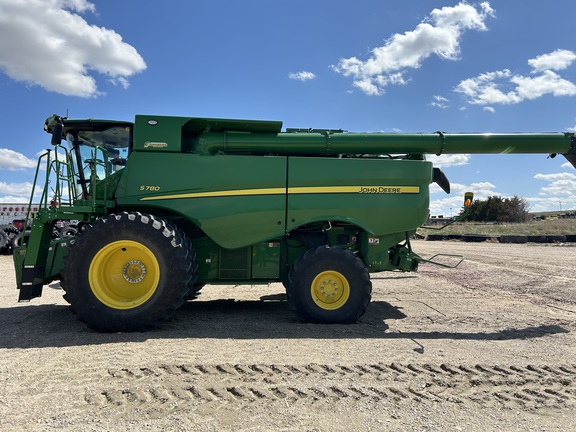 2024 John Deere S780 (2nd thumbnail)