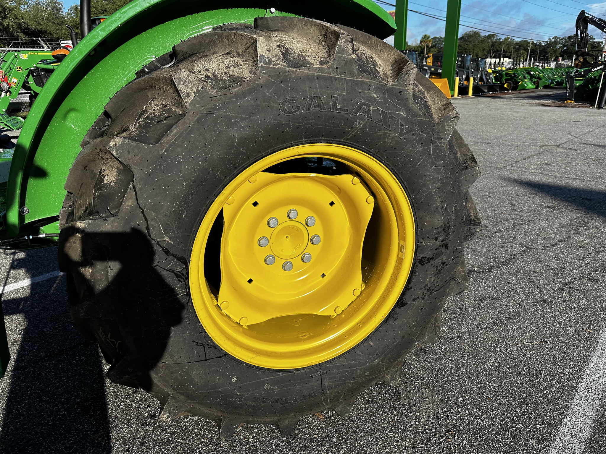 2025 John Deere 5050E Image 6