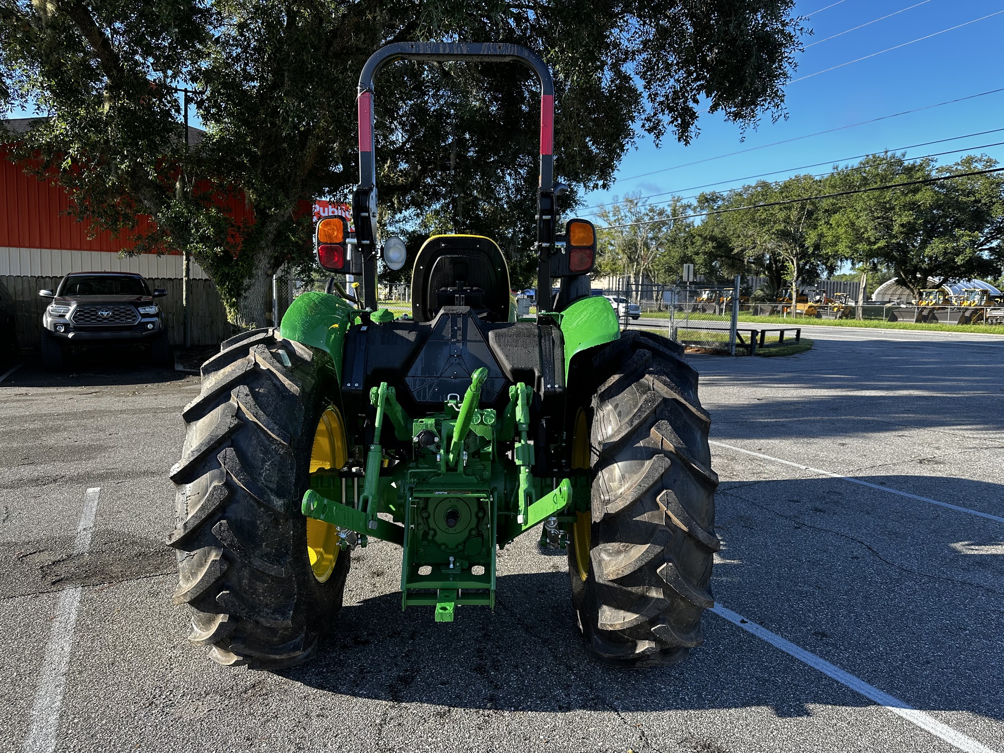 2025 John Deere 5050E Image 5