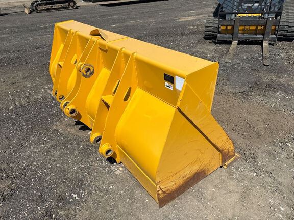 2024 John Deere 410P1.5CY