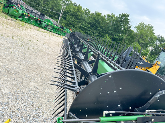 2018 John-Deere 645FD