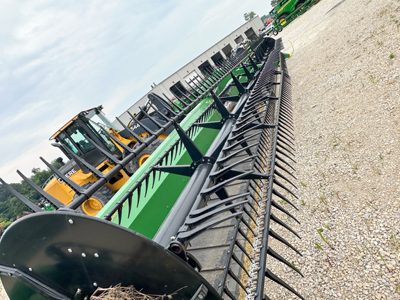 2018 John-Deere 645FD