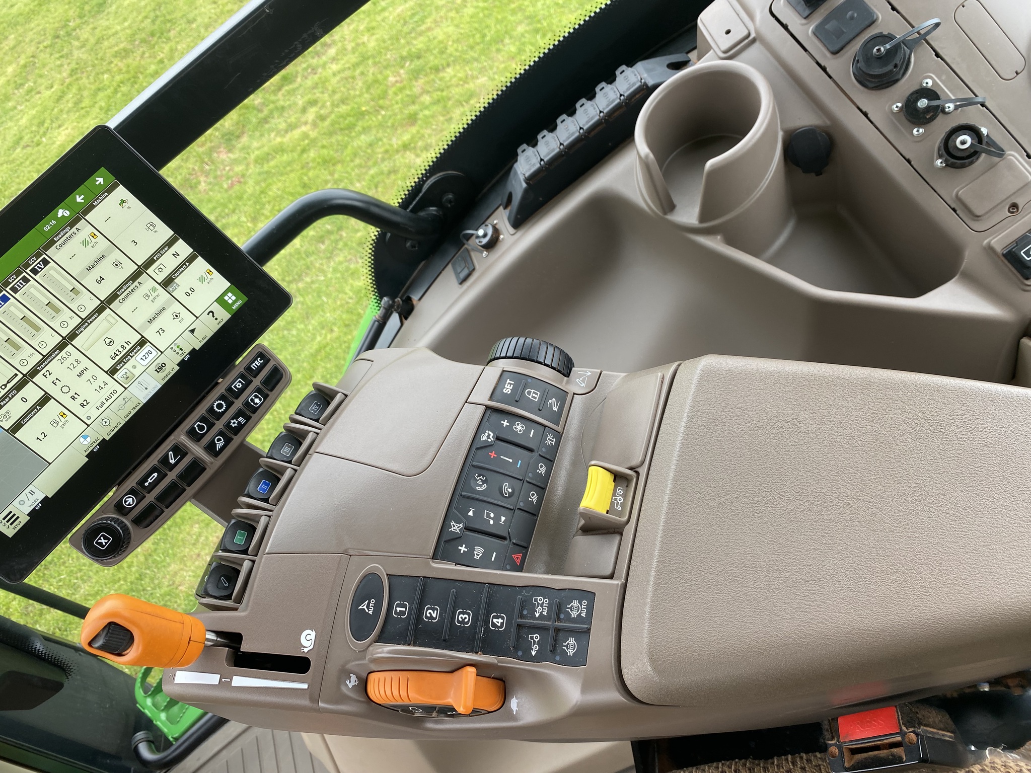 2023 John Deere 6R 175 Image 16