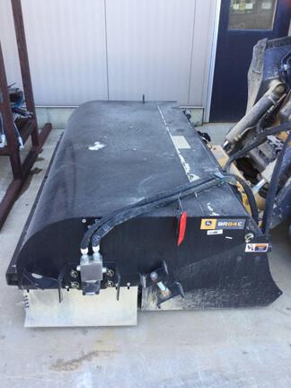 Photo of a 2025 John Deere BR84C BROOM