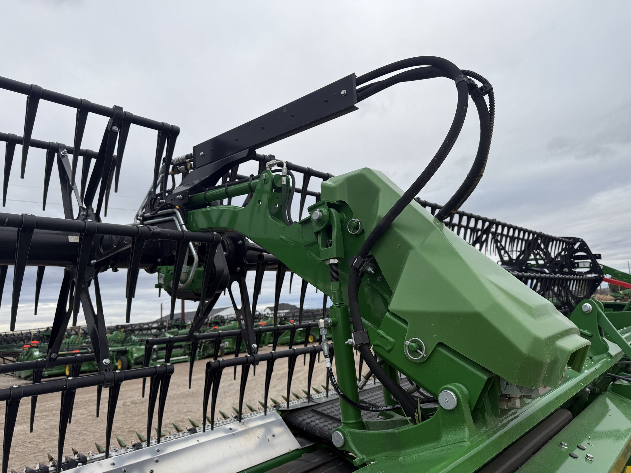 2024 John Deere HD40R Image 22