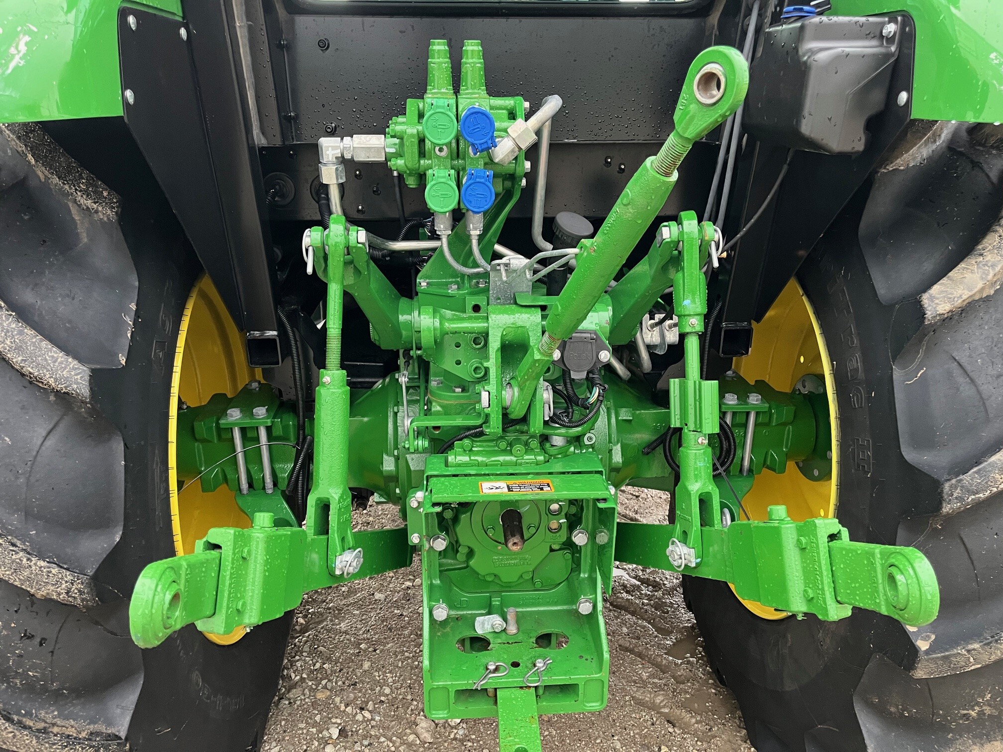 2023 John Deere 5090E Image 5