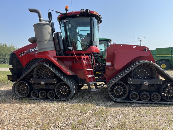 Used 2015 Case IH Steiger 620 Quadtrac Track Tractors at Horizon Ag & Turf in Falher, AB - Photo2