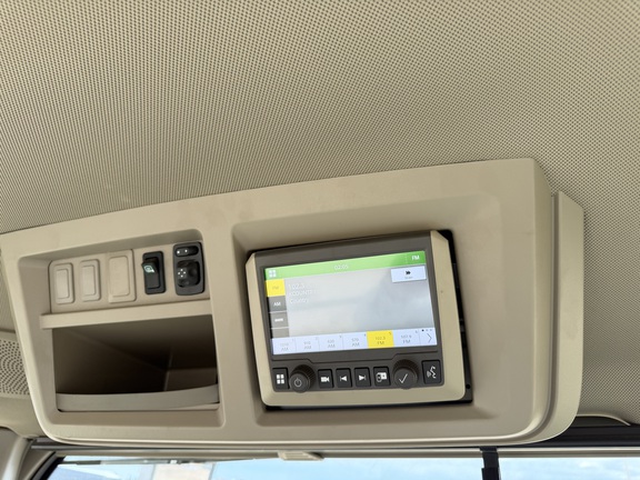 2025 John Deere 8R 370 - Photo26