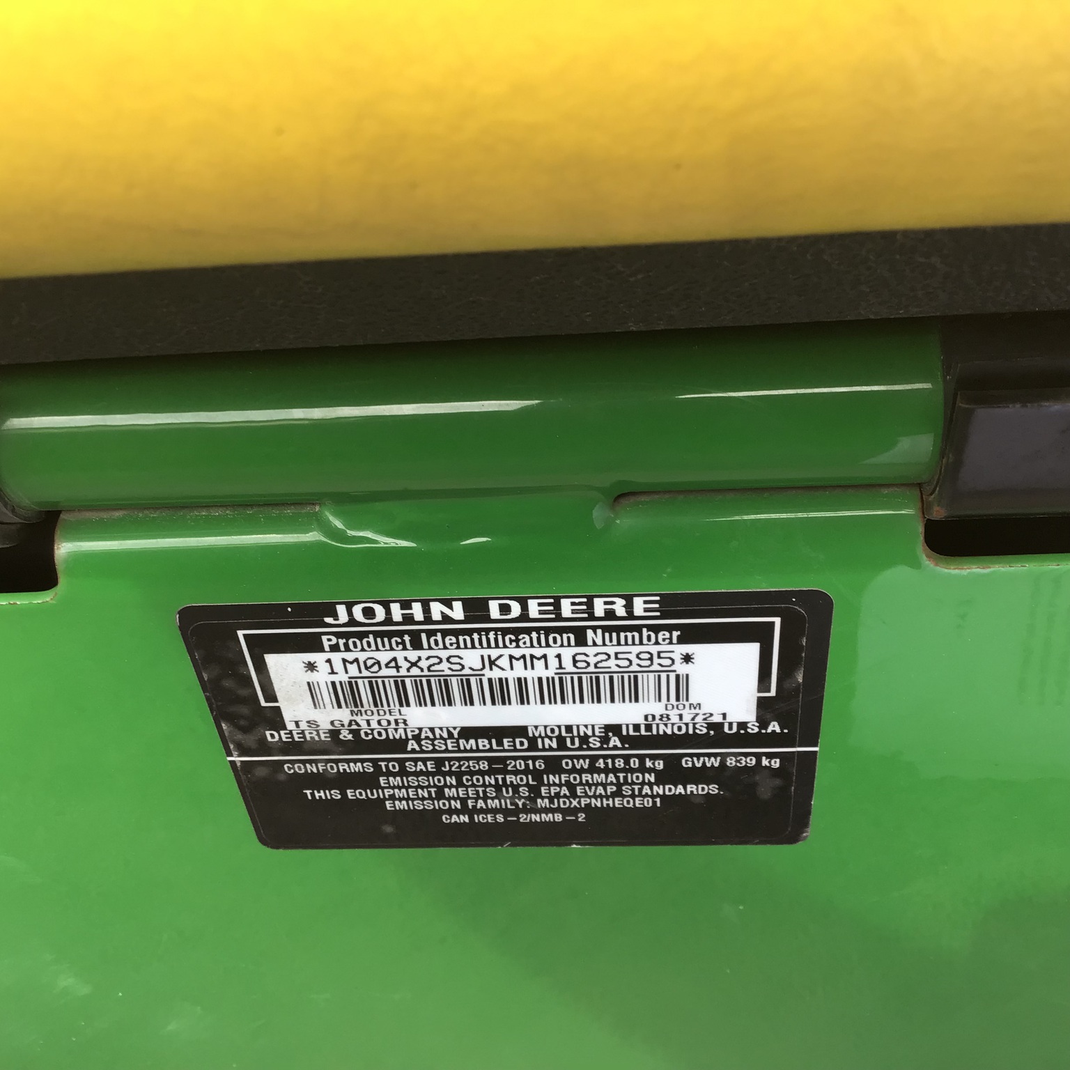 2021 John Deere TS Image 11
