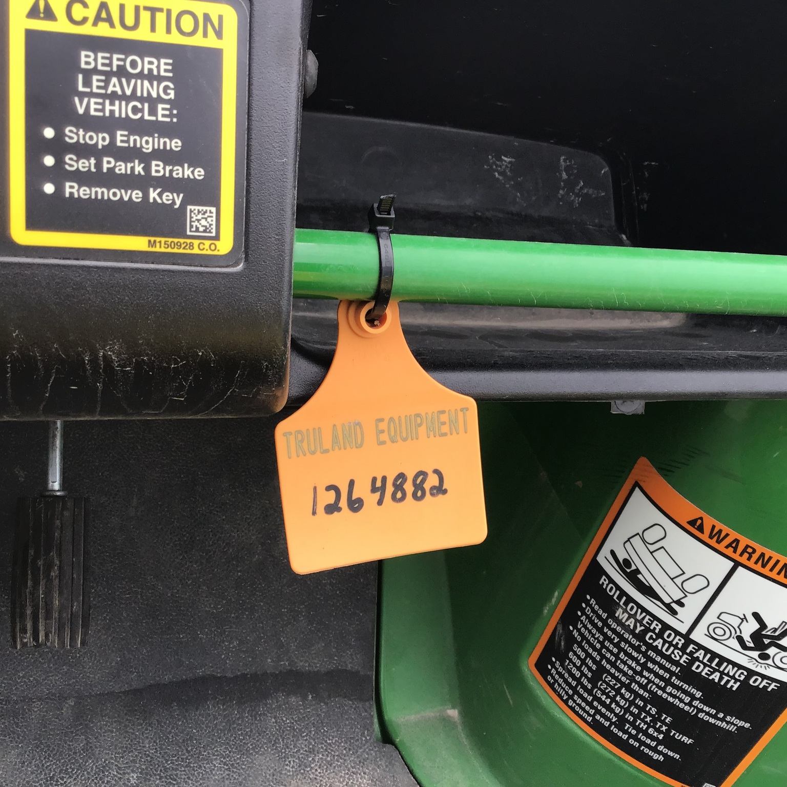 2021 John Deere TS Image 10