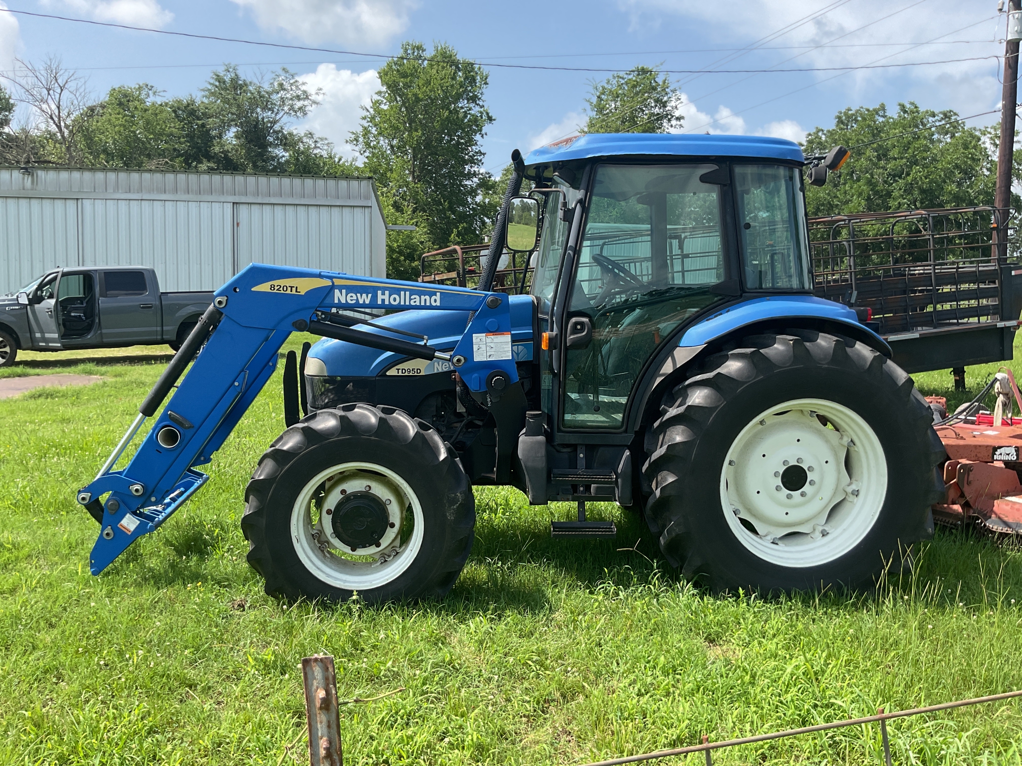 2007 New Holland TD95D Image 1