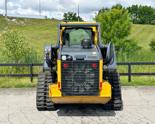 2024 John-Deere 325G