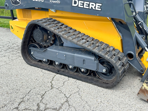 2024 John-Deere 325G