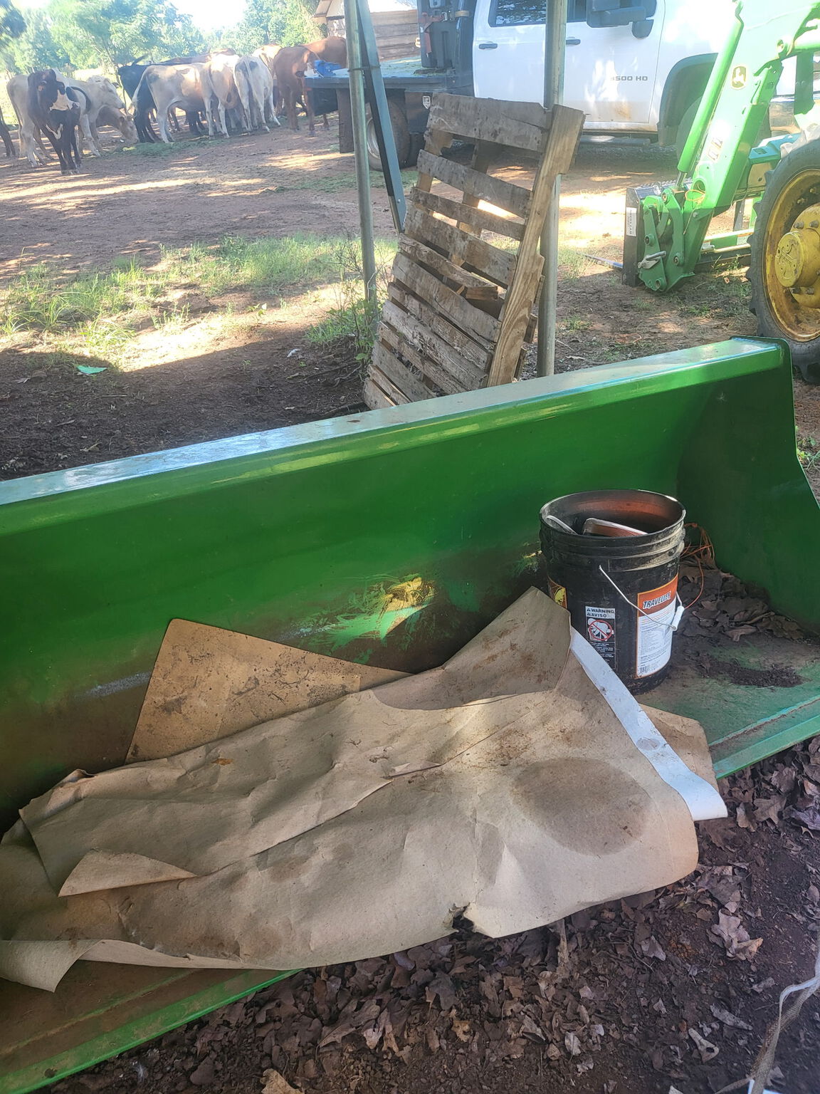 2022 John Deere 5075E Image 10