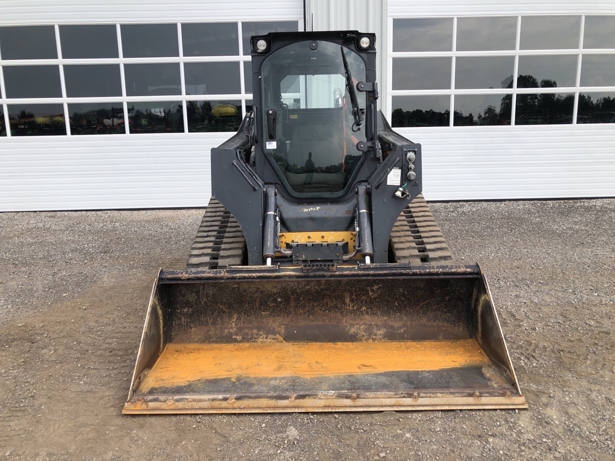 2022 John Deere 325G Image 3