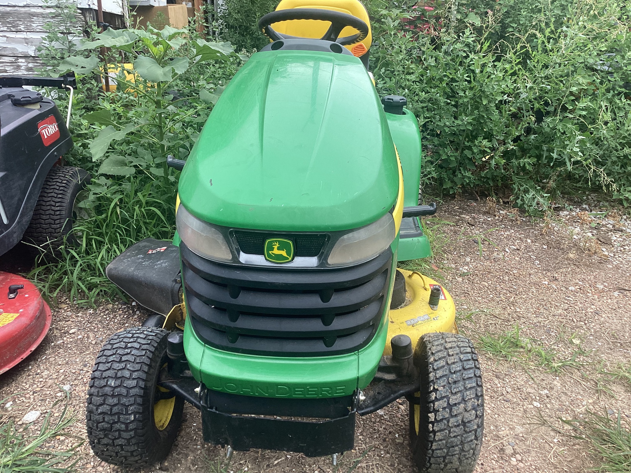 2011 John Deere X300 Image 4