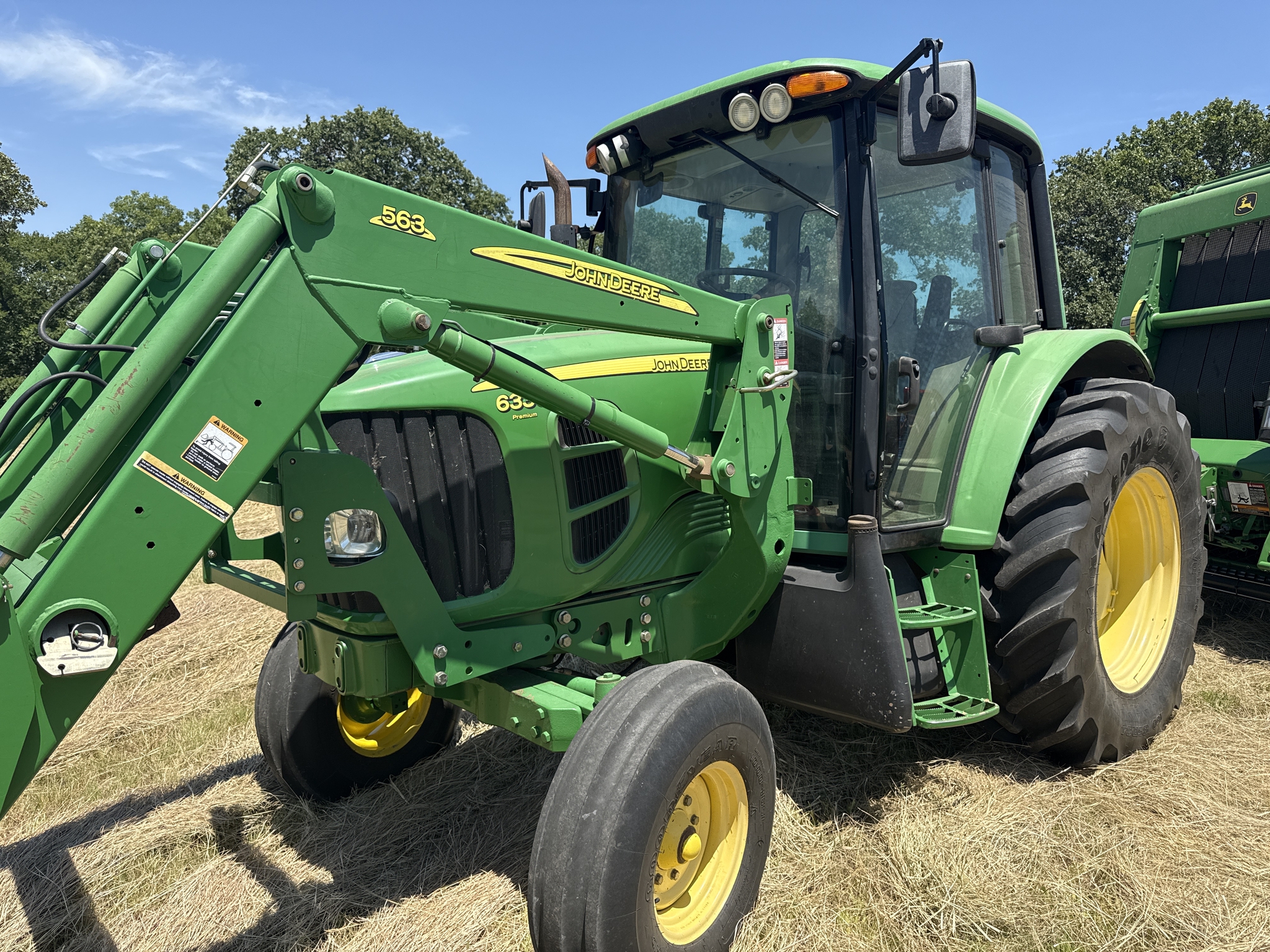2007 John Deere 6330 Premium Image 5