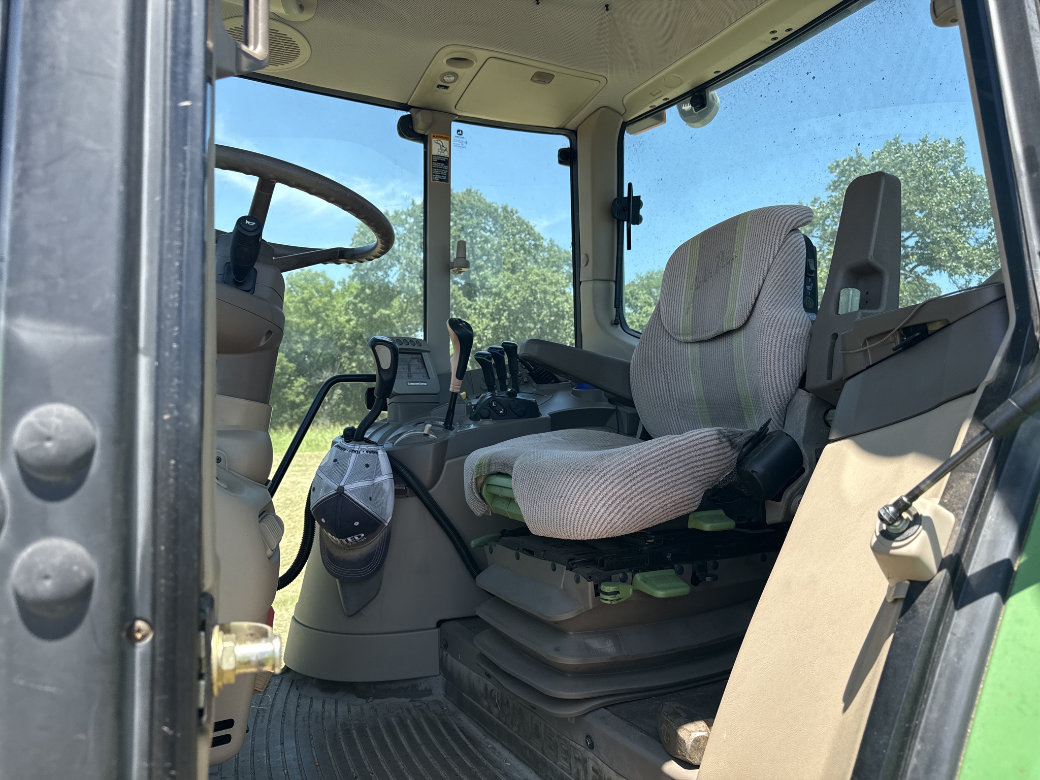 2007 John Deere 6330 Premium Image 19