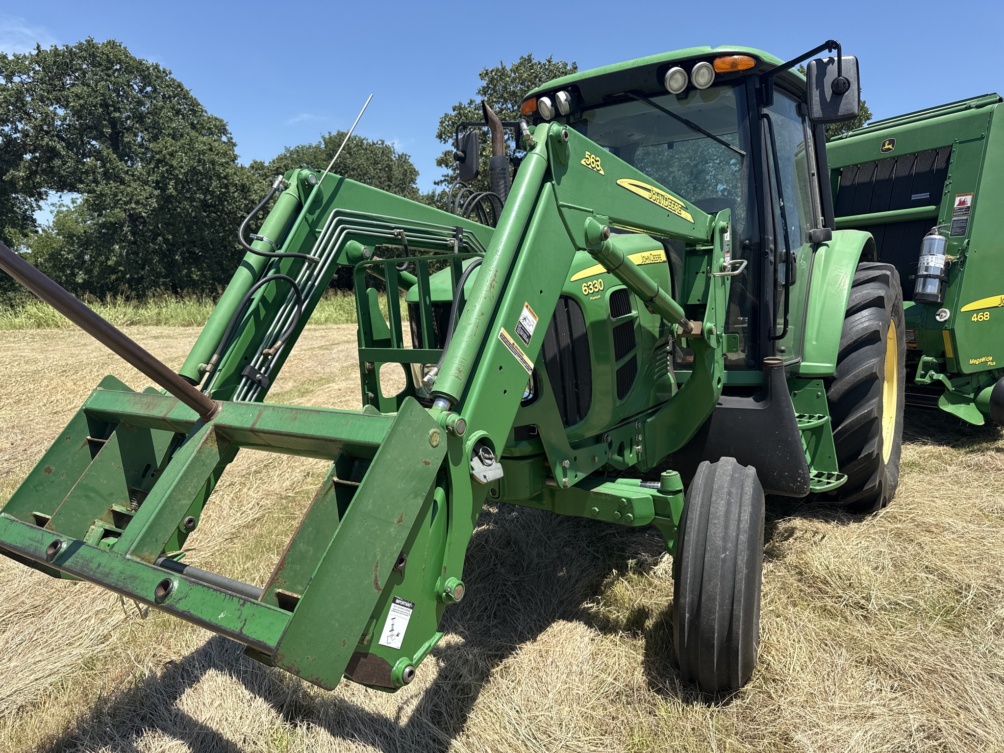 2007 John Deere 6330 Premium Image 6