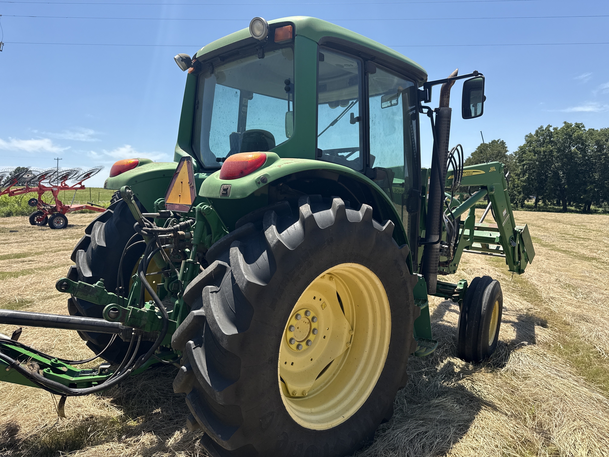 2007 John Deere 6330 Premium Image 12
