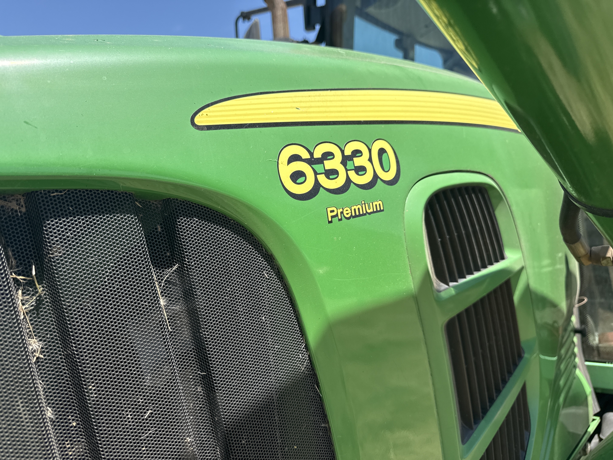 2007 John Deere 6330 Premium Image 26