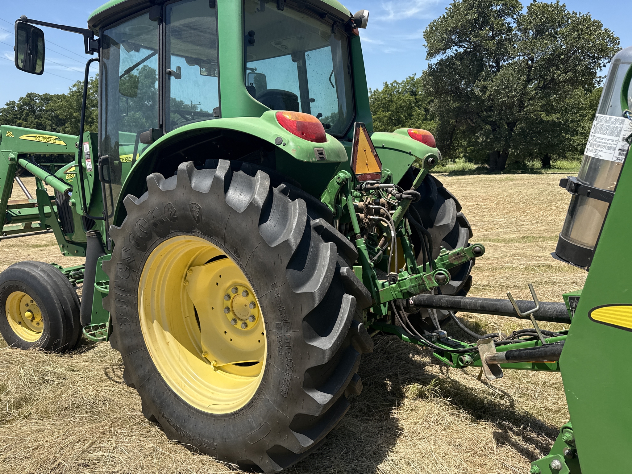 2007 John Deere 6330 Premium Image 16