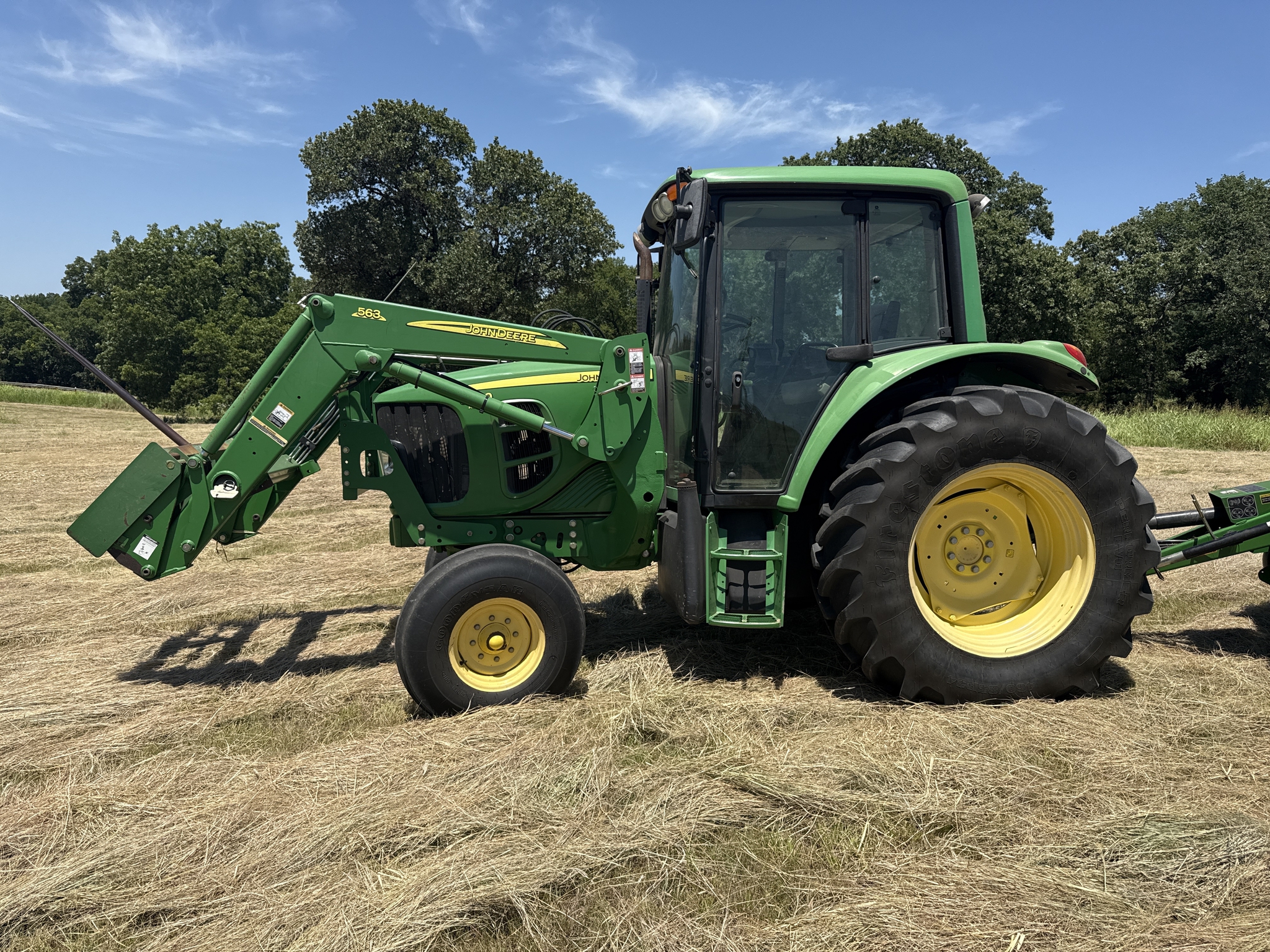 2007 John Deere 6330 Premium Image 3