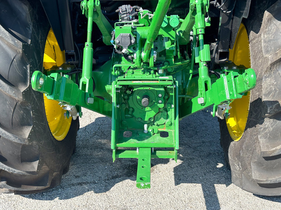 2024 John-Deere 5075E