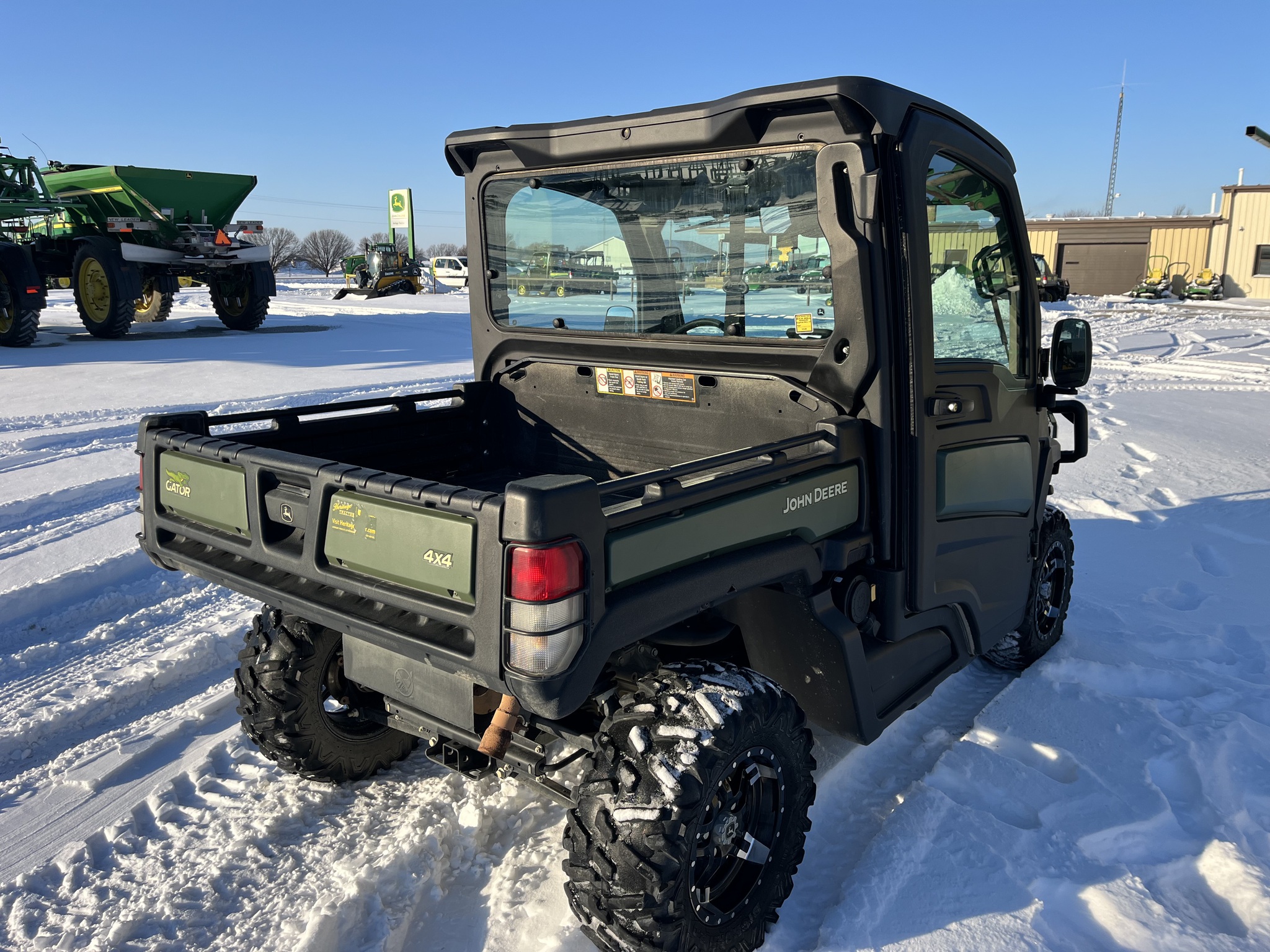  2023 John Deere XUV 835R at Heritage Tractor in Nevada, MO