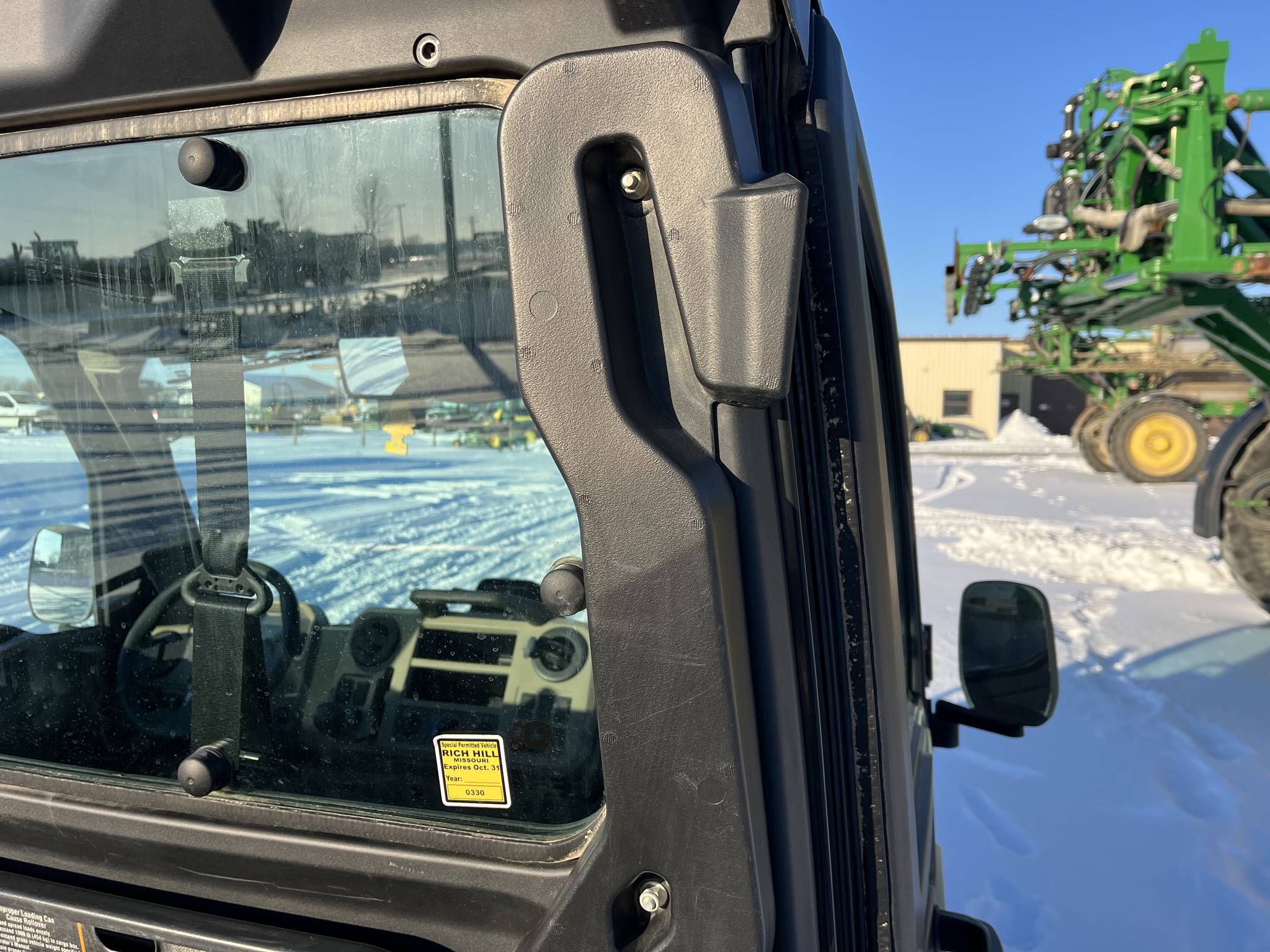  2023 John Deere XUV 835R at Heritage Tractor in Nevada, MO