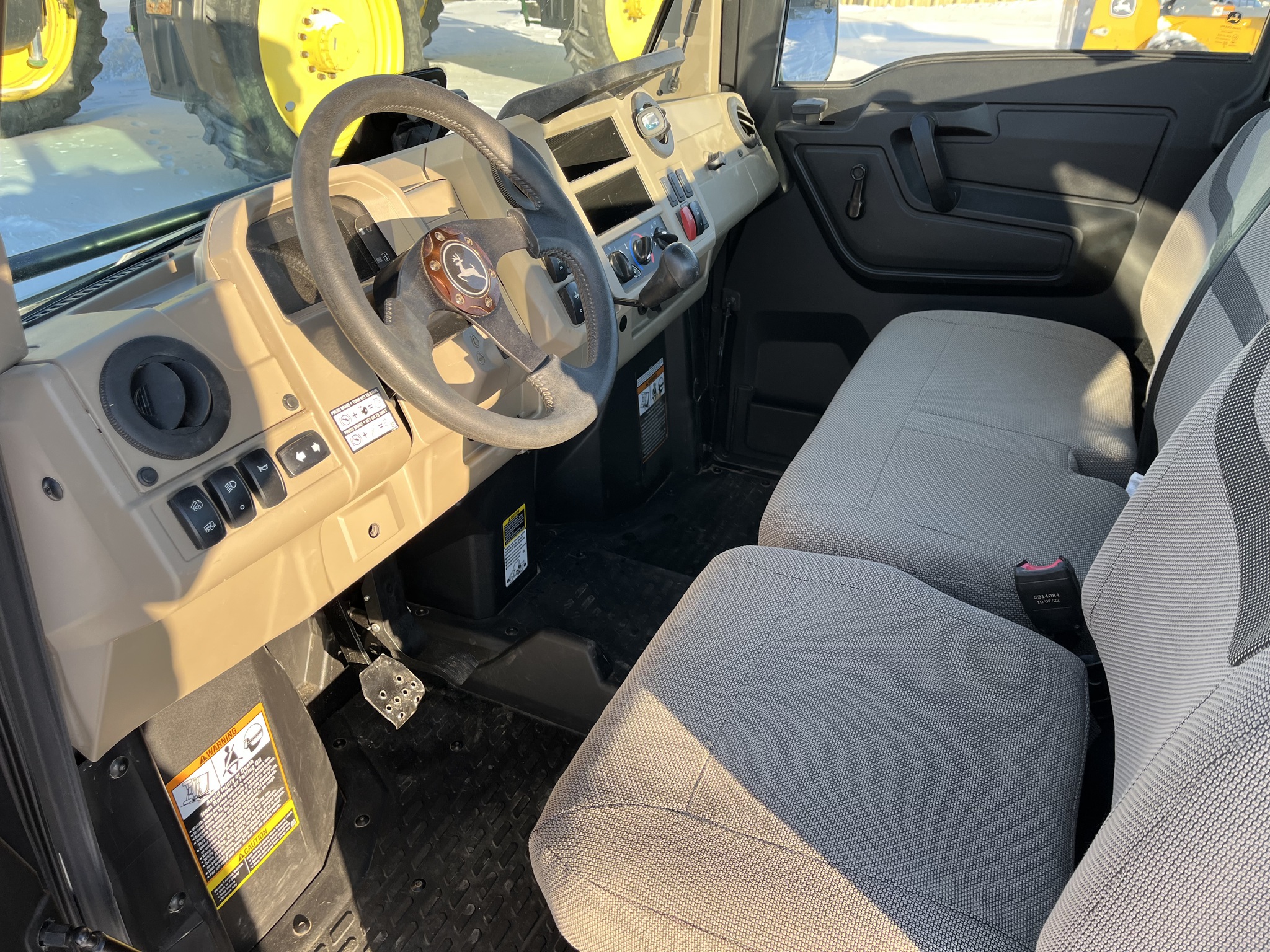  2023 John Deere XUV 835R at Heritage Tractor in Nevada, MO