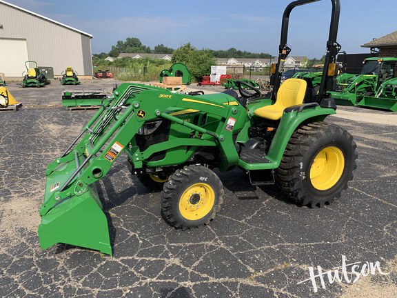 Photo of 2024 John Deere 3038E