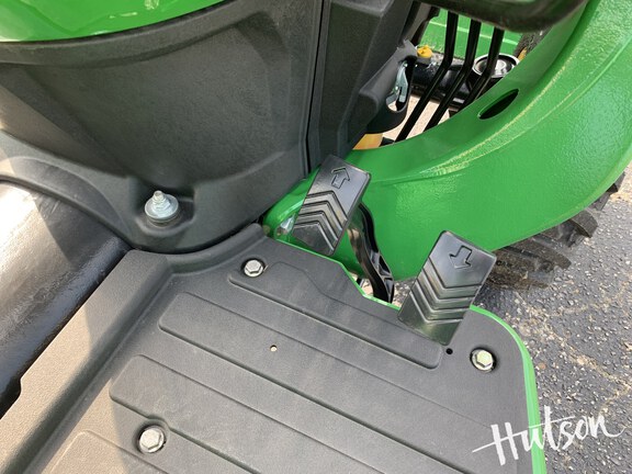 Photo of 2024 John Deere 3038E