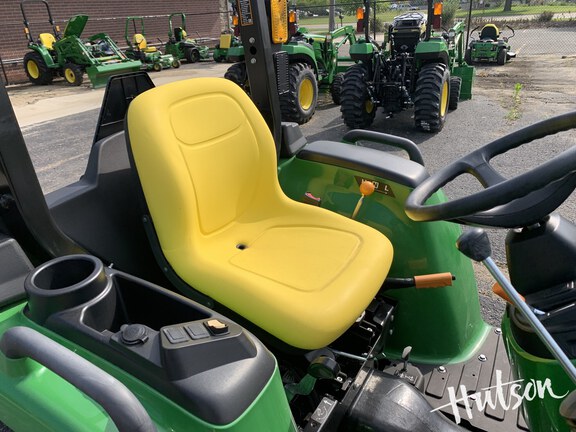 Photo of 2024 John Deere 3038E