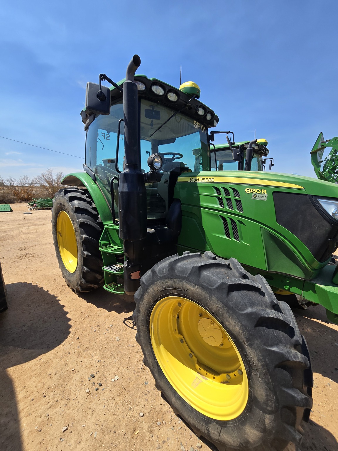 2020 John Deere 6130R Image 10