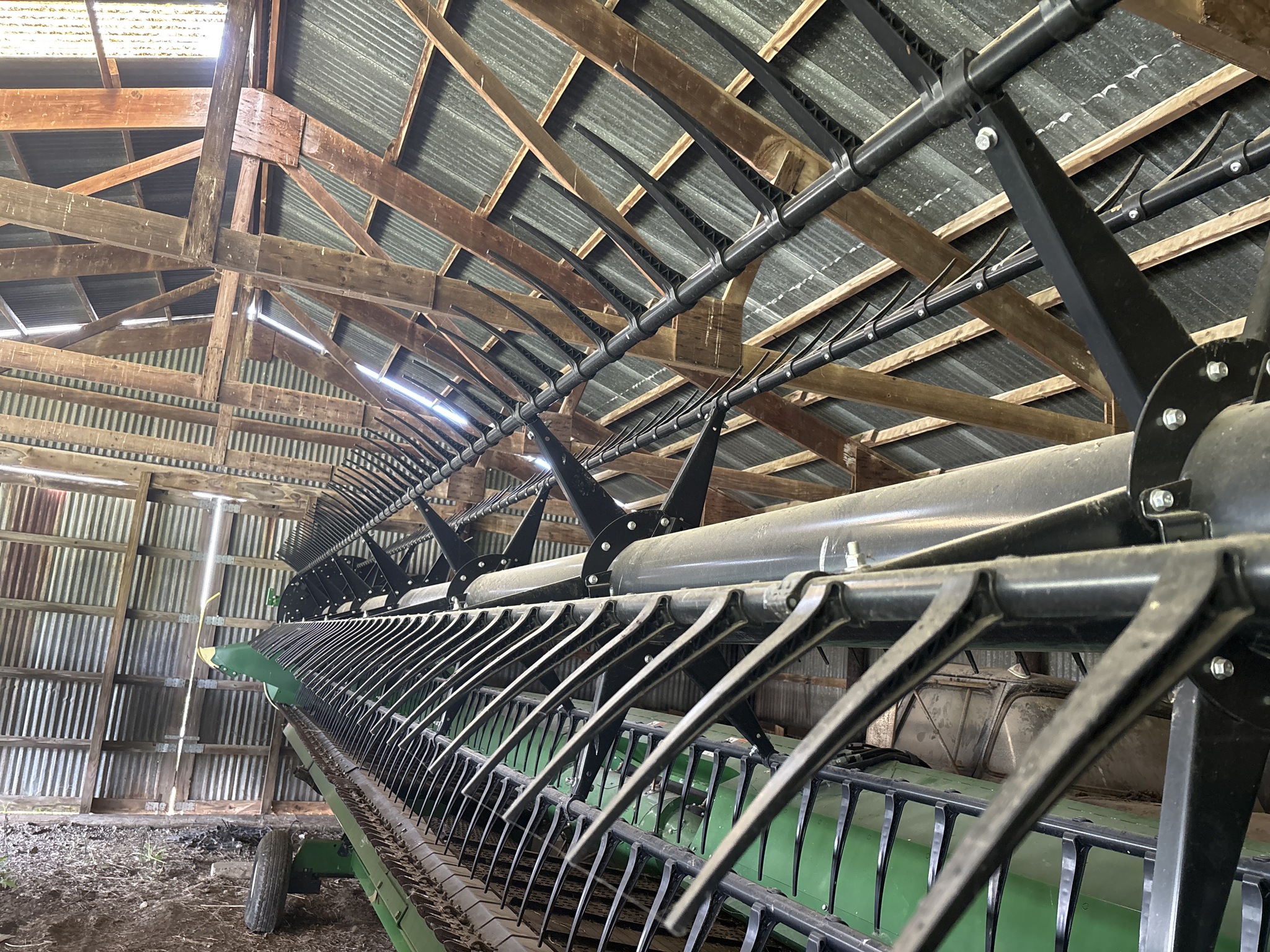 Used 2023 John Deere RD35F Combine Platforms at Koenig Equipment in Franklin, IN - PhotoXL6